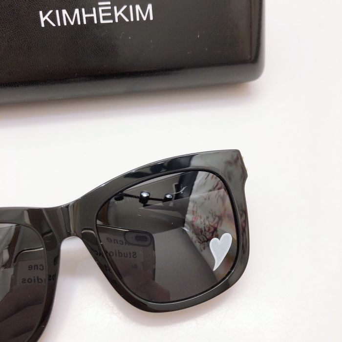 KIMHĒKIM  Sunglasses