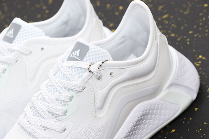 AlphaBOUNCE Instinct