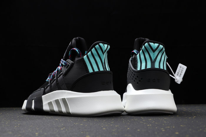 EQT Back ADV