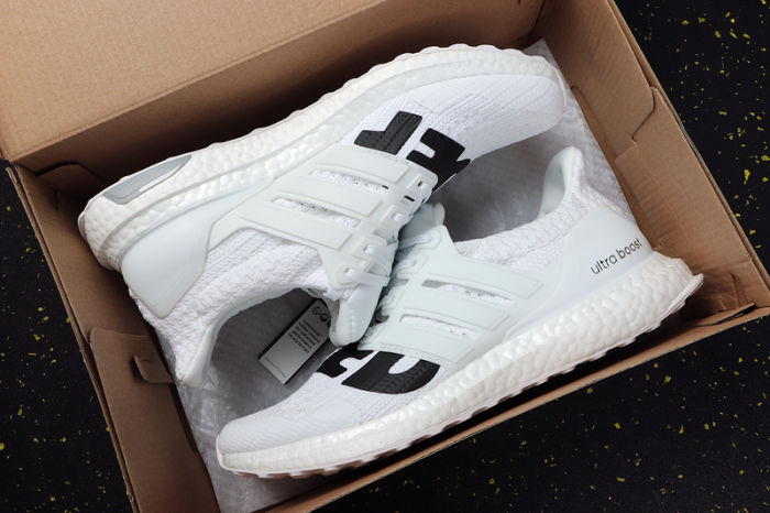 UltraBOOST 4.0
