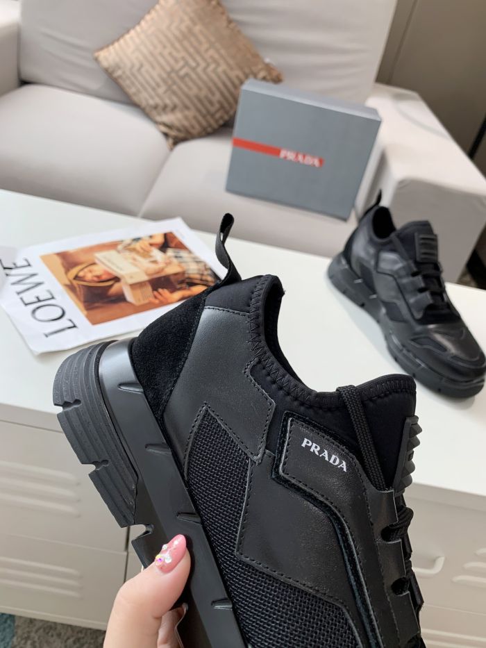 Prada 2020 couple running shoes