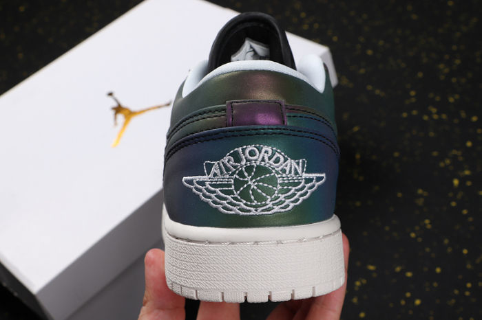 AJ 1 Low Retro Classics Shoe Low Black Toe