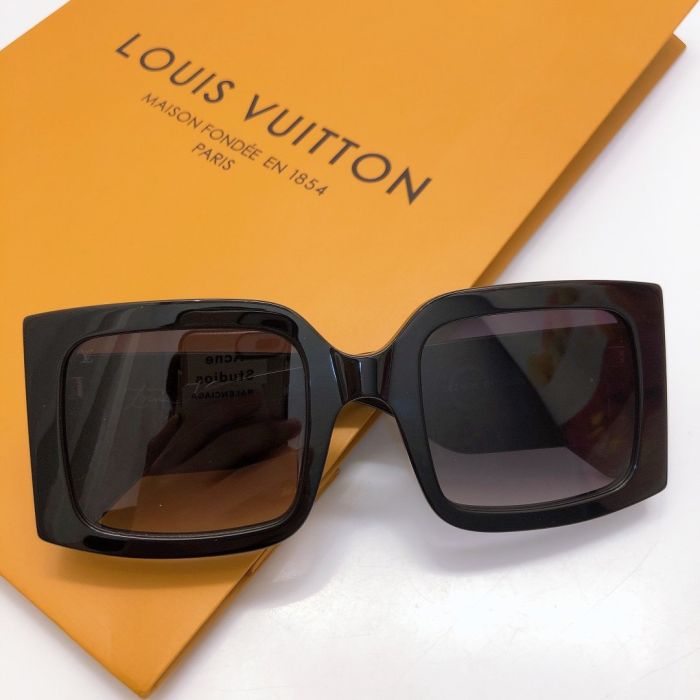 LOUIS VUITTON leg-embellished gold large logo pattern sunglasses
