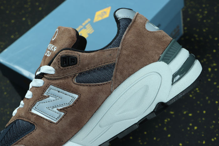 Madness x NB M990MD3