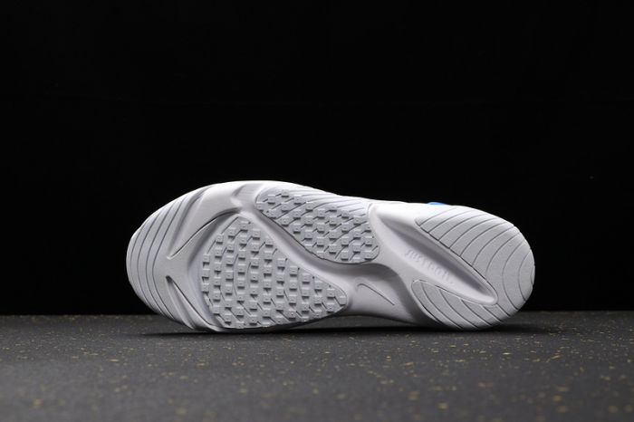 Zoom 2K