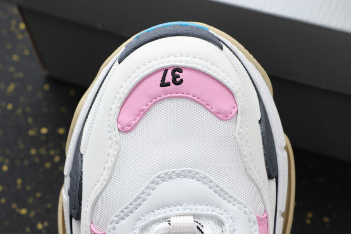 Triple S Classics 4305