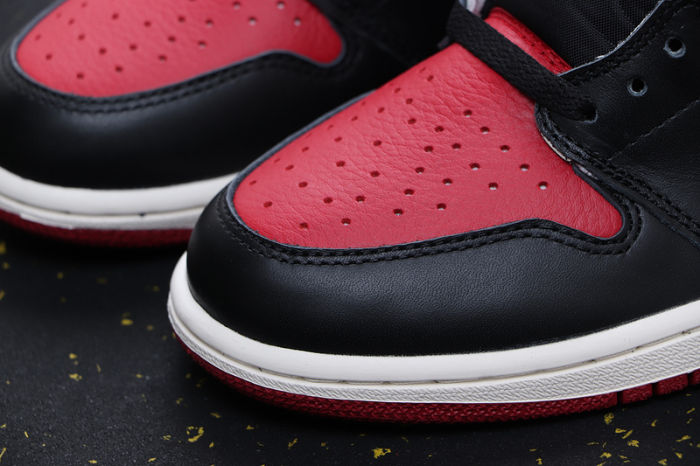 AJ 1 High Retro Classics Shoes 555088-610