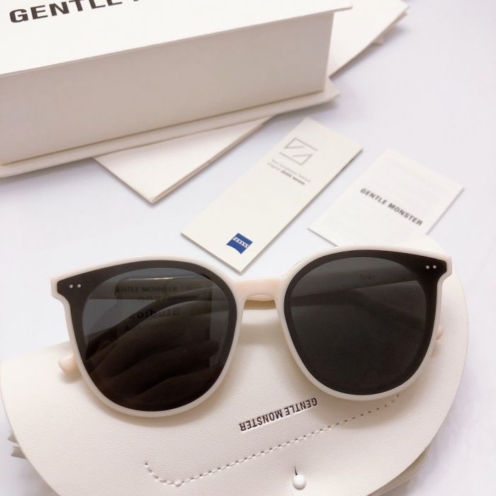 GENTMONSTER Sunglasses