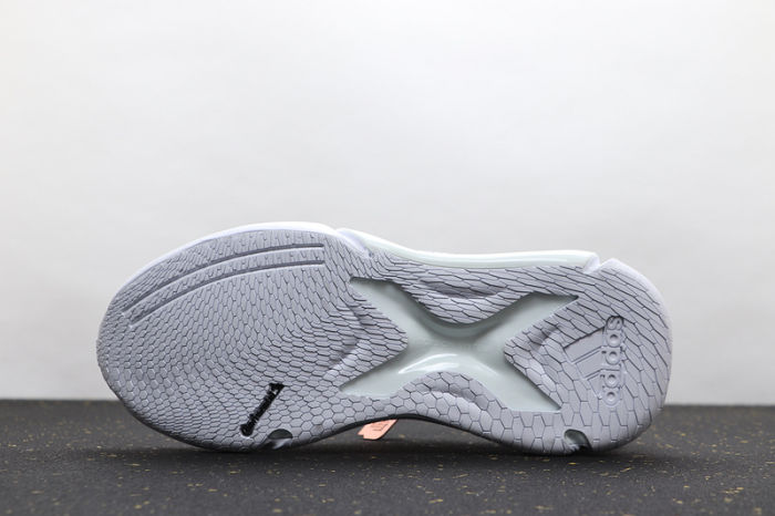 AlphaBOUNCE Instinct