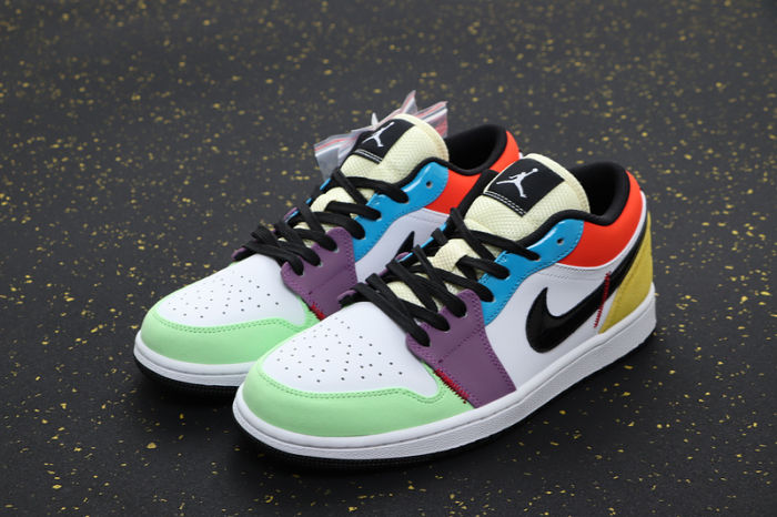 AJ 1 Low Retro Classics Shoes Travis Scott