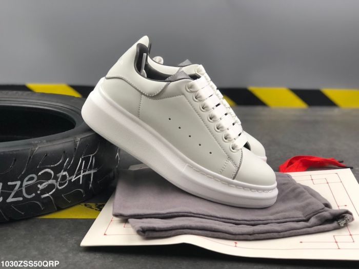Alexander McQueen's new autumn and winter shoes