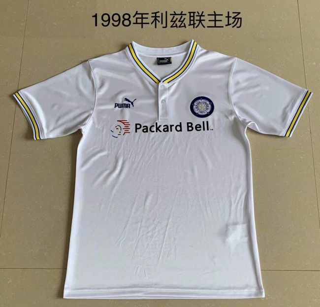 1998 Leeds united white soccer jersey