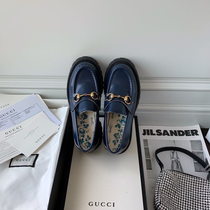 Gucci embroidered bee shoes