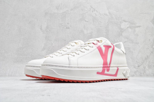 Louis Vuitton luxury board shoes