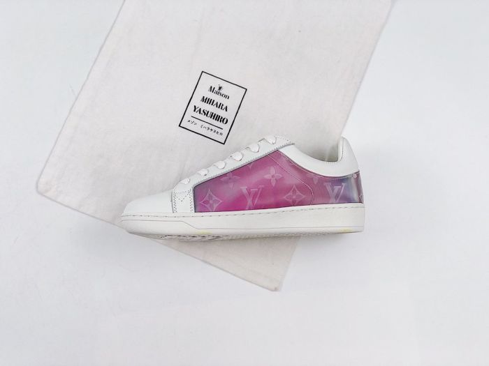 Louis Vuitton luxury board shoes