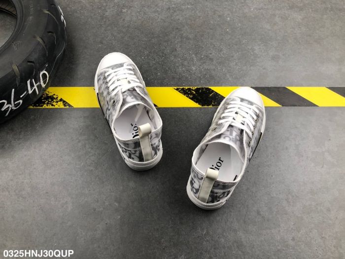 Dior B23 Oblique Low Top Sneakers