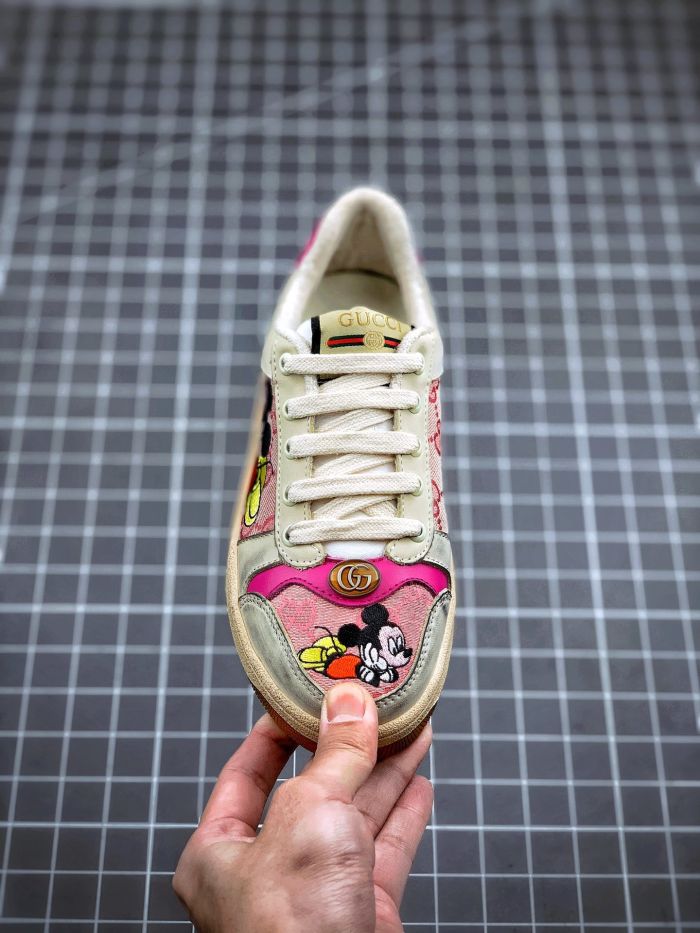 Gucci Distressed leather sneaker