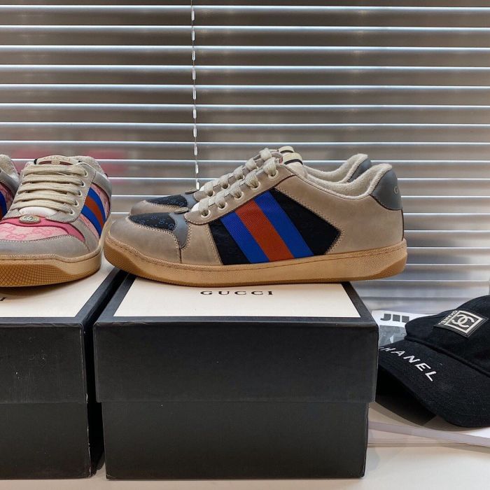 Gucci board shoes