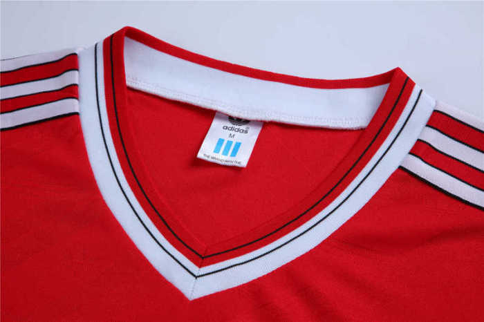1986 Manchester United HOME SOCCER JERSEY