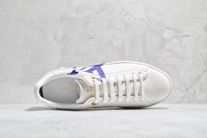 Louis Vuitton luxury board shoes