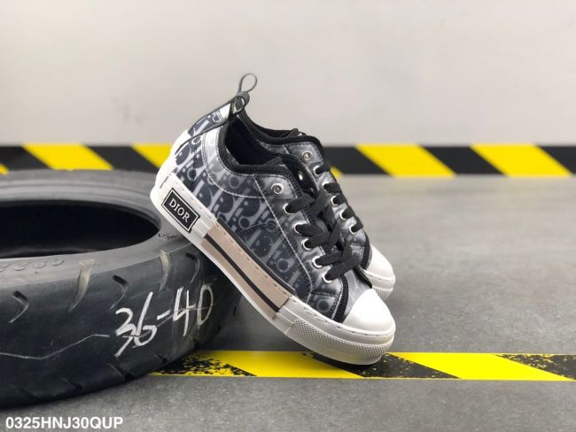 Dior B23 Oblique Low Top Sneakers