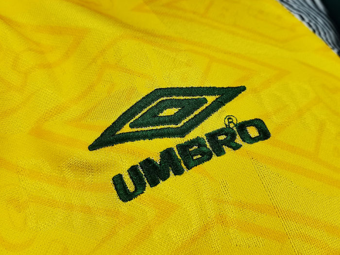 91/93 Brazil home Soccer Jersey