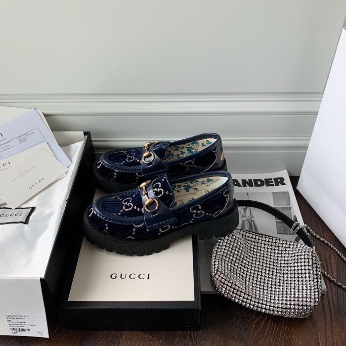 Gucci embroidered bee shoes