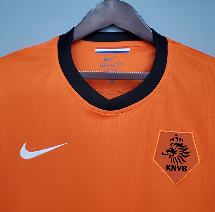 Retro Netherlands 2010 home short sleeve training suit