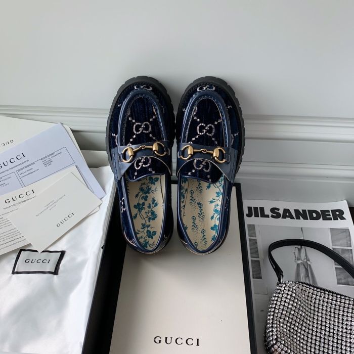 Gucci embroidered bee shoes