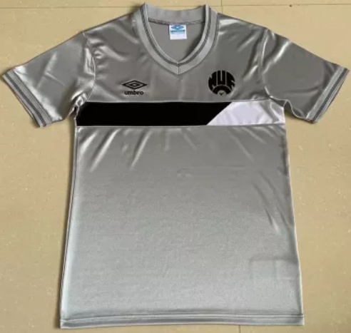 1986-1987 Newcastle United Away Retro Jersey