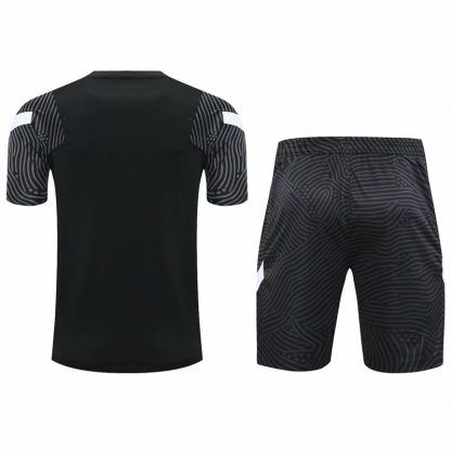2021 Liverpool black short sleeve training suit(Shirt + Pant)