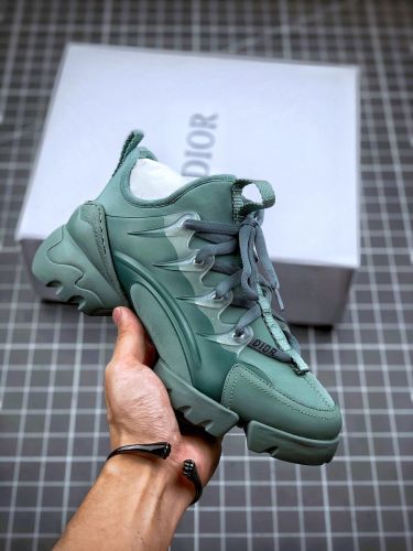 Dior 19ss jogging shoes for sports and leisure in Paris Fashion Week