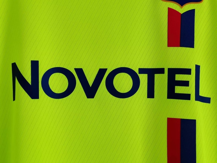 08/09 Lyon Green Retro Jersey