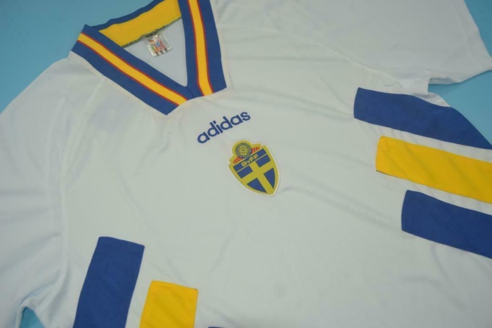 Sweden 1994 World Cup Away Soccer Jersey