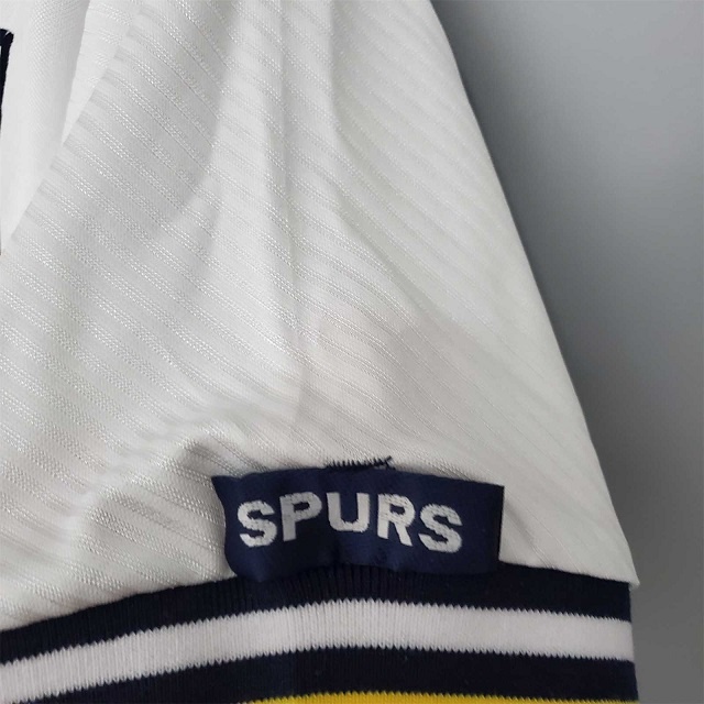 Retro Tottenham 1994 home KIT