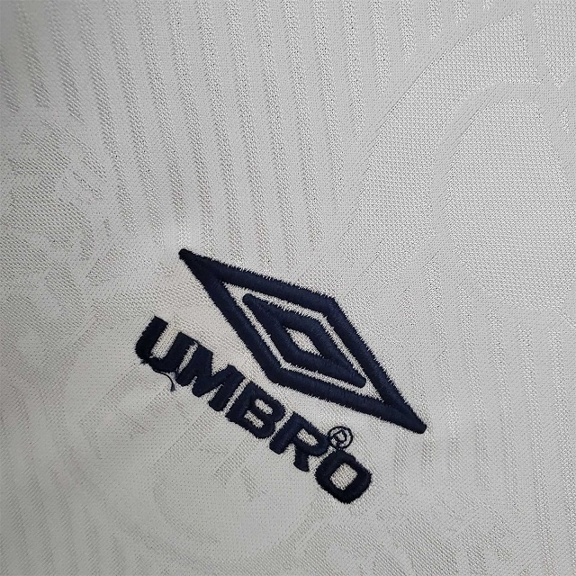 Retro Tottenham 1994 home KIT