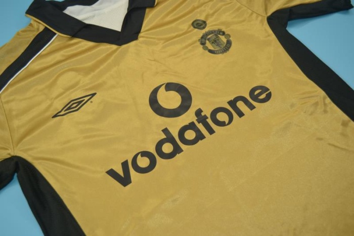 Manchester Utd 00/01 Away Golden Soccer Jersey