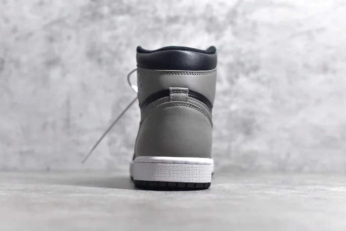 Air Jordan 1 Retro High Shadow 2018