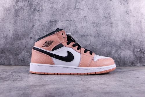 Air Jordan 1 Mid Ping Quartz （woman）