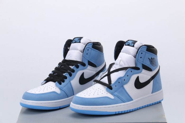 Air Jordan 1 Retro High OG University Blue