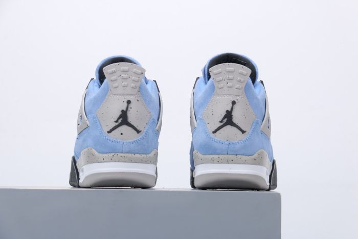 Air Jordan 4 Retro “University Blue”