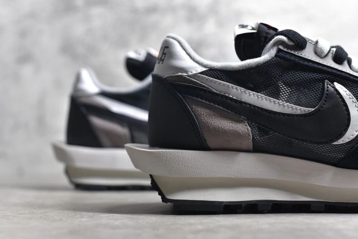 Sacai x Nike LVD Waffle