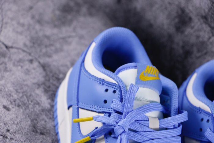 Nike Dunk Low “Coast”（woman）