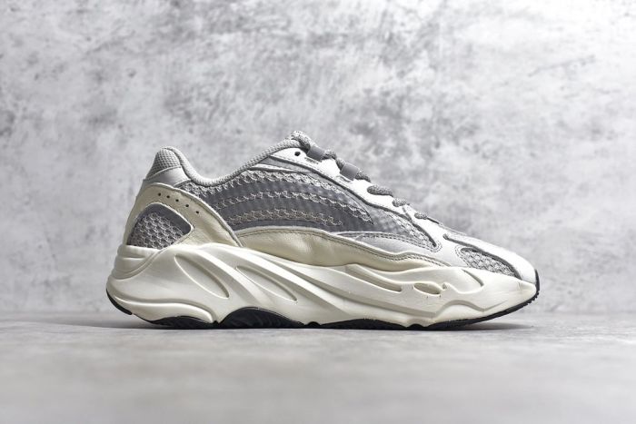 Adidas Yeezy Boost 700 V2 Static