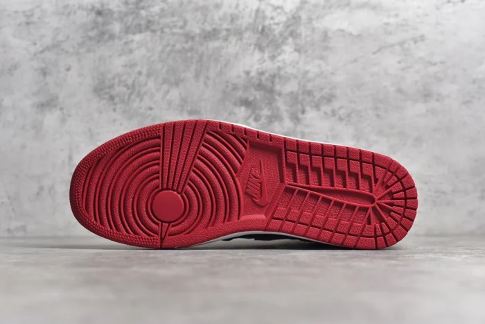 Air Jordan 1 Homage To Home Chicago