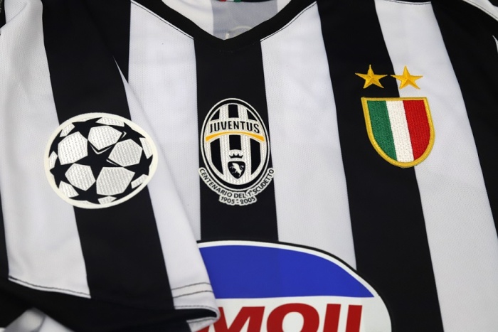 Juventus 05/06 Home Soccer Jersey