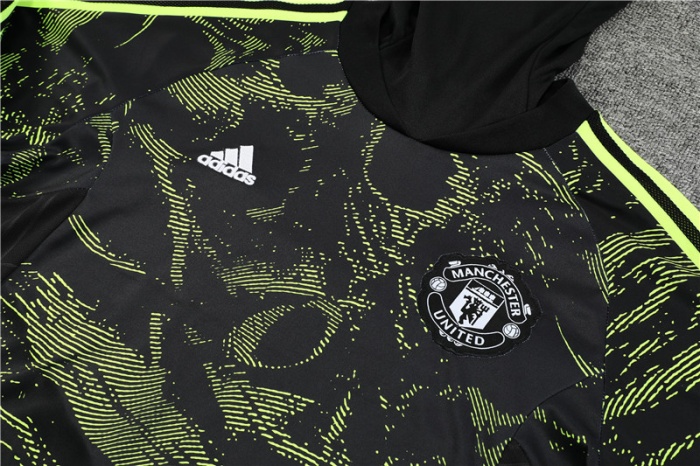 Manchester Utd 22/23 Tracksuit - Black/Green