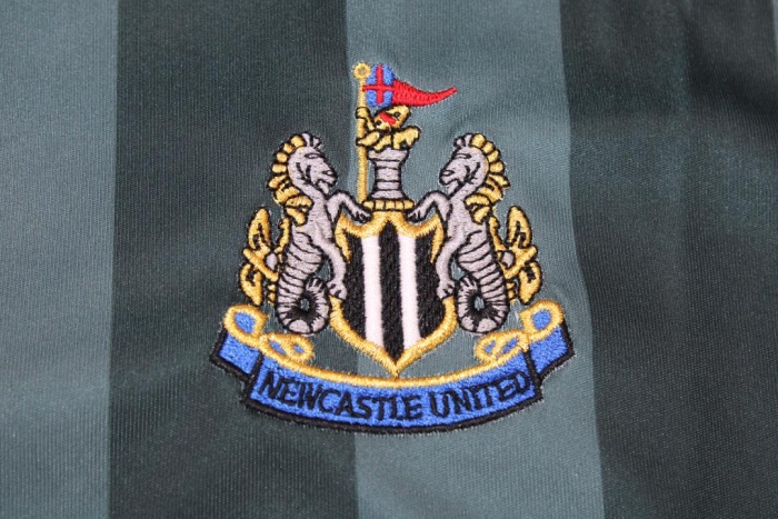 Newcastle 05/06 Away Dark Grey Soccer Jersey
