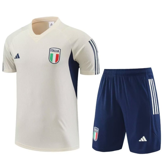 Italy 23/24 Cream Training Kit Jerseys