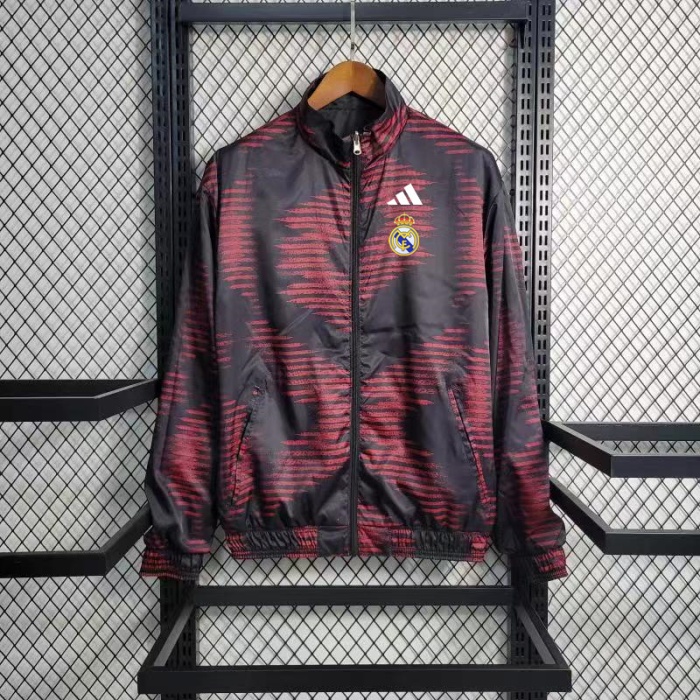 Real Madrid 23/24 Reversible Wind Coat - Black/Red
